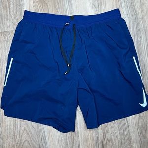 Nike XL Mens Dri-Fit running shorts like new
